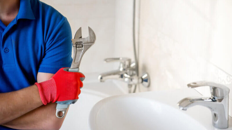 Obvious reasons for hiring a plumbing technician for plumbing problems