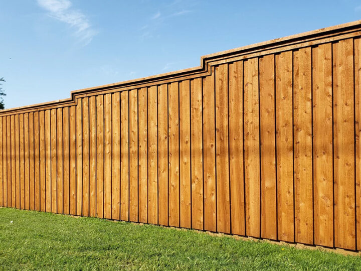 Noise-Reducing Fencing Options for Urban Homes