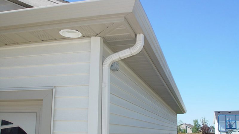 Are Seamless Rain Gutters Worth It? Discover the Benefits!