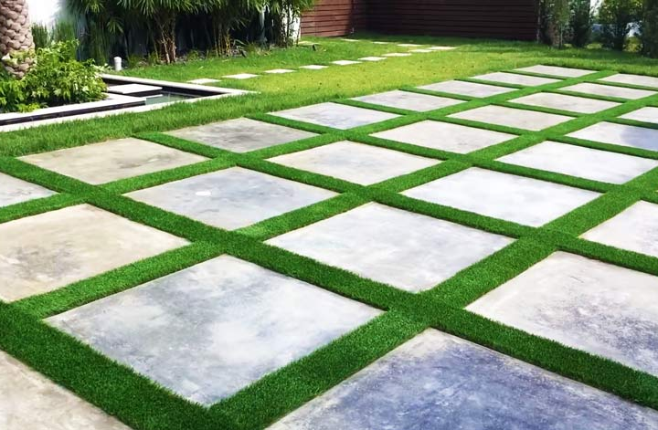 Blending Turf and Pavers: Creative Ideas for Functional Backyard Spaces