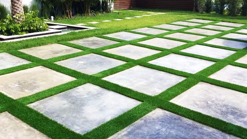 Blending Turf and Pavers: Creative Ideas for Functional Backyard Spaces